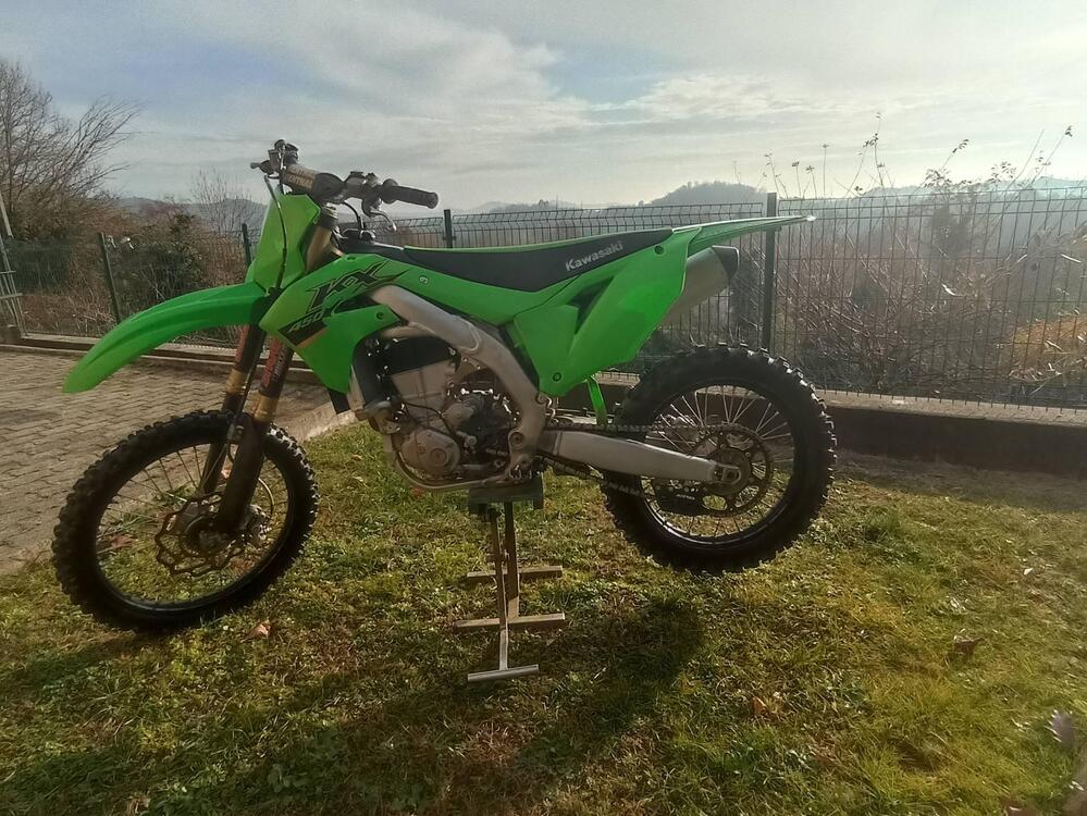 Kawasaki KX 450 F (2022)