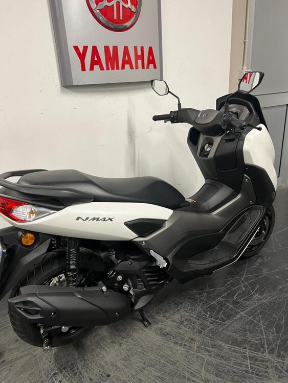 Yamaha N-Max 125 (2021 - 24) (4)