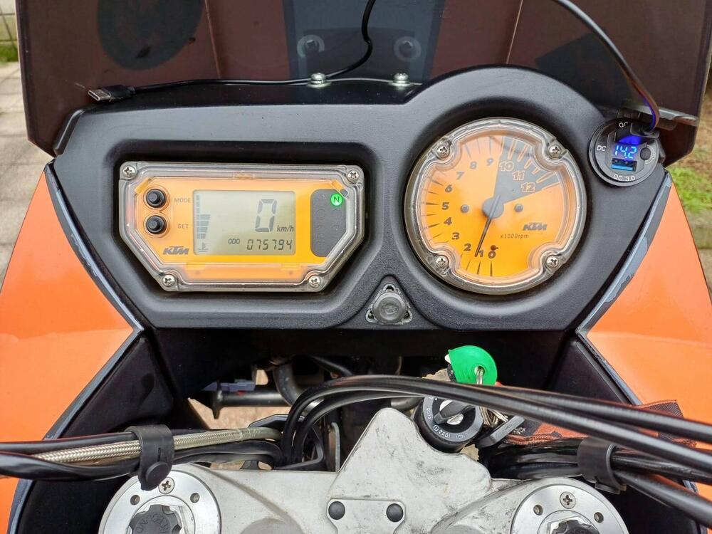 KTM 990 Adventure (2006 - 08) (4)