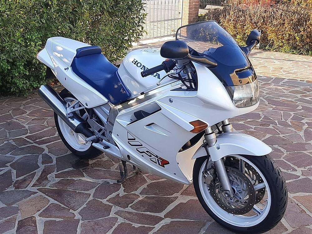 Honda VFR 750 F (1990 - 93)