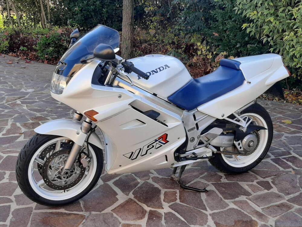 Honda VFR 750 F (1990 - 93) (2)