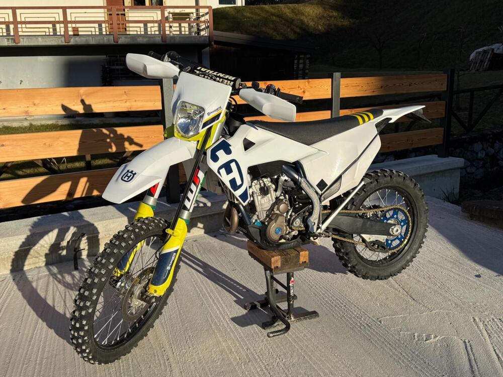 Husqvarna FE 250 (2021)