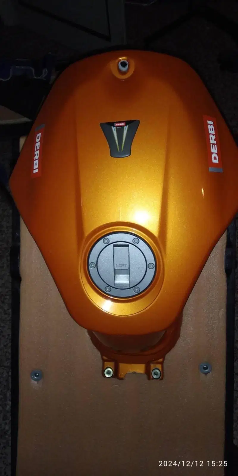 Aprilia//Derby 50 Serbatoio (3)