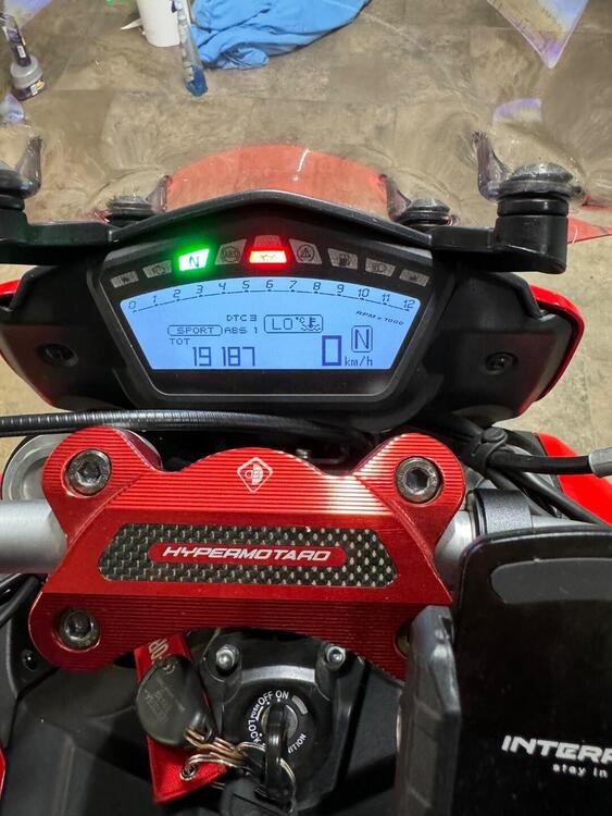 Ducati Hyperstrada 939 (2016 - 18) (2)