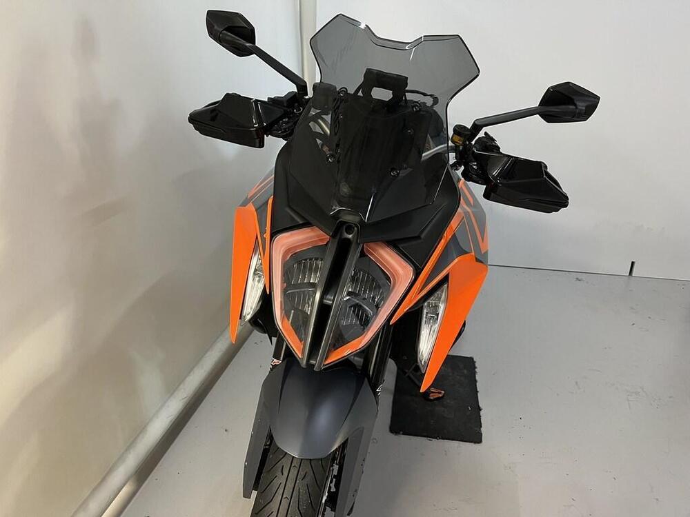 KTM 1290 Super Duke GT (2022 - 24) (4)