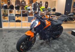 KTM 890 Duke (2021 - 23) usata