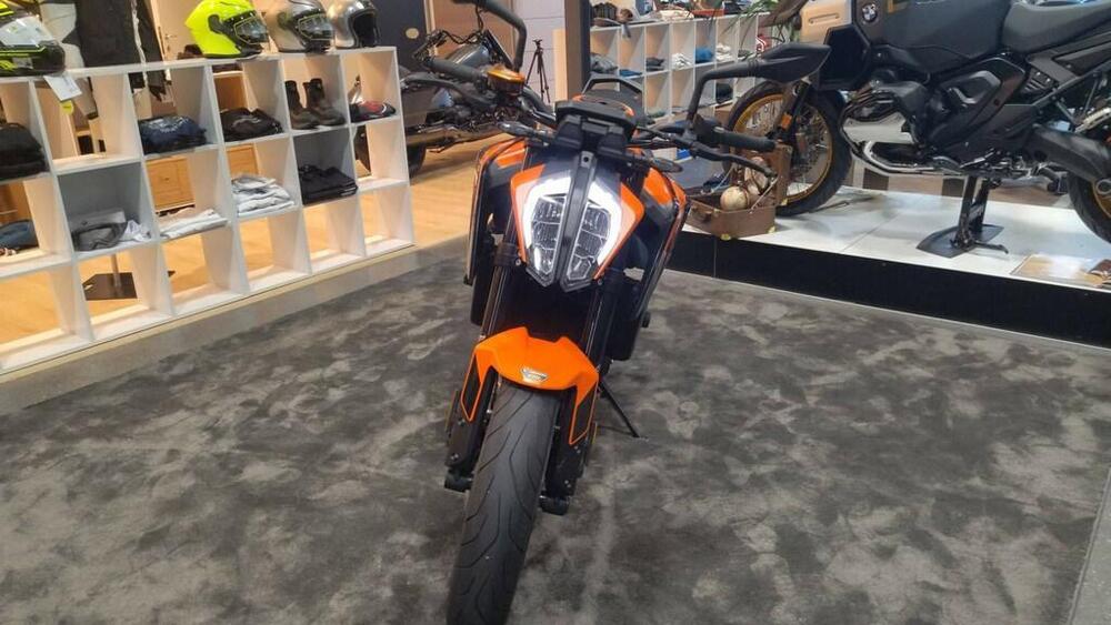 KTM 890 Duke (2021 - 23) (4)