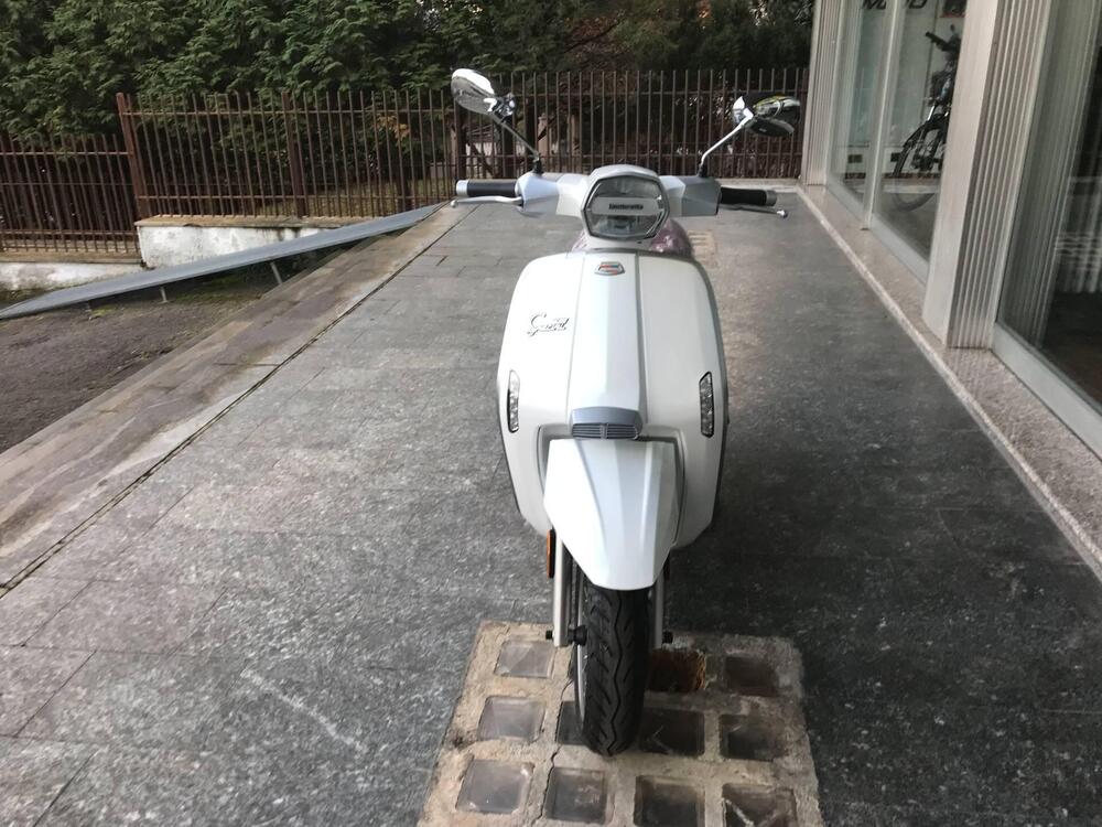 Lambretta V 125 Special (2021 - 24) (4)