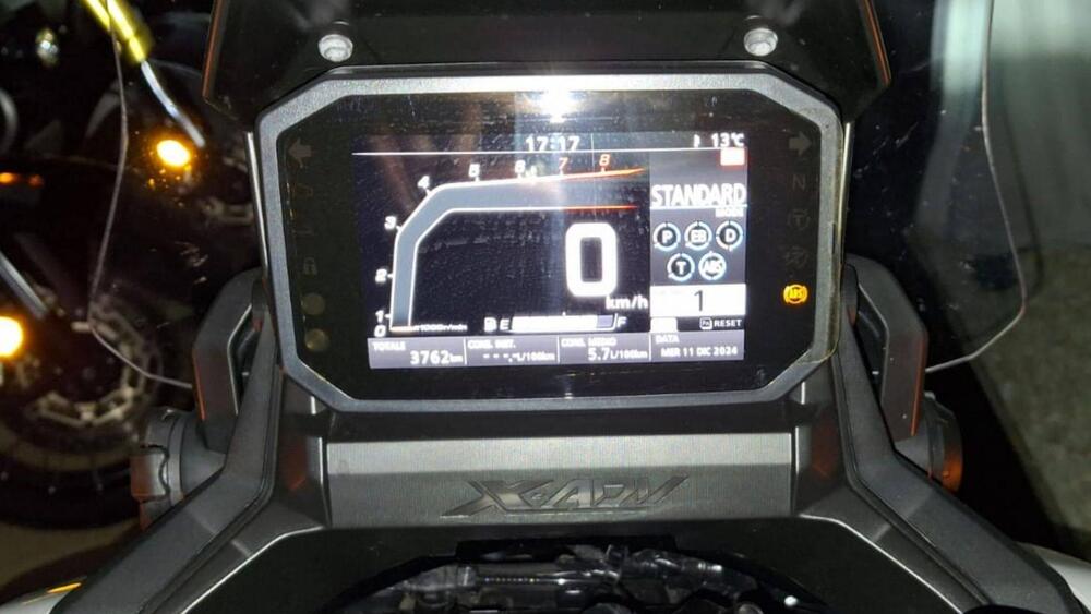 Honda X-ADV 750 DCT (2021 - 24) (3)