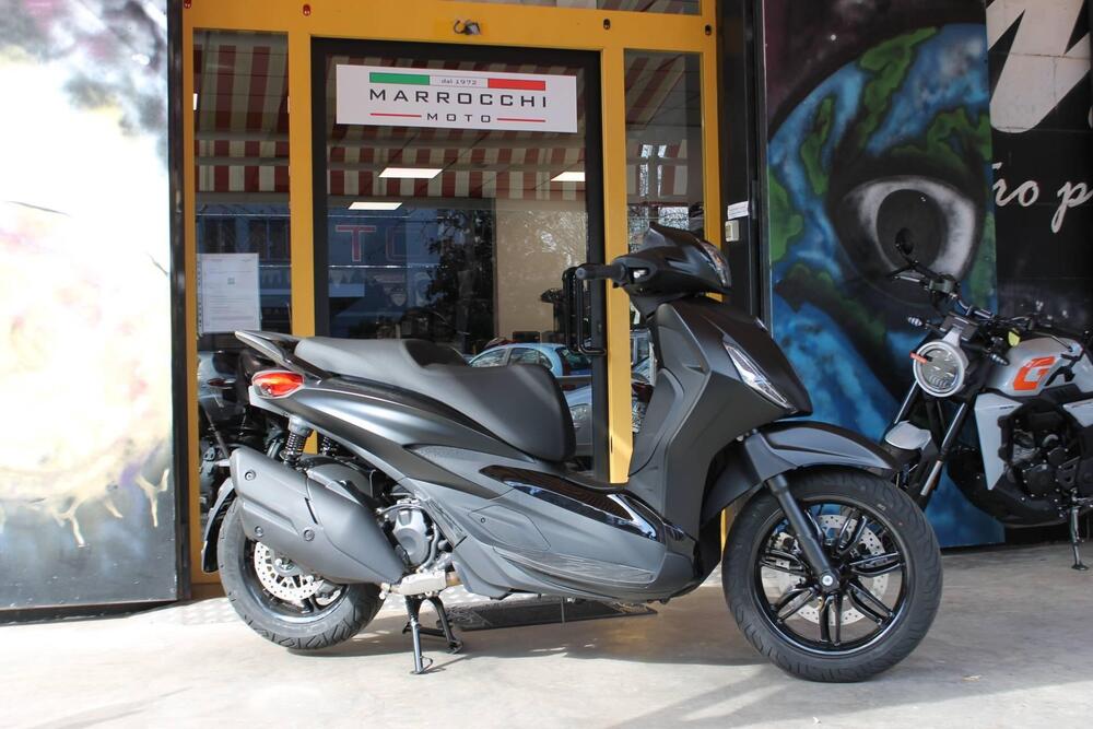 Piaggio Beverly 300 S (2021)