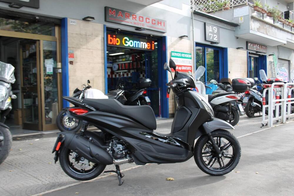 Piaggio Beverly 300 S (2021) (3)