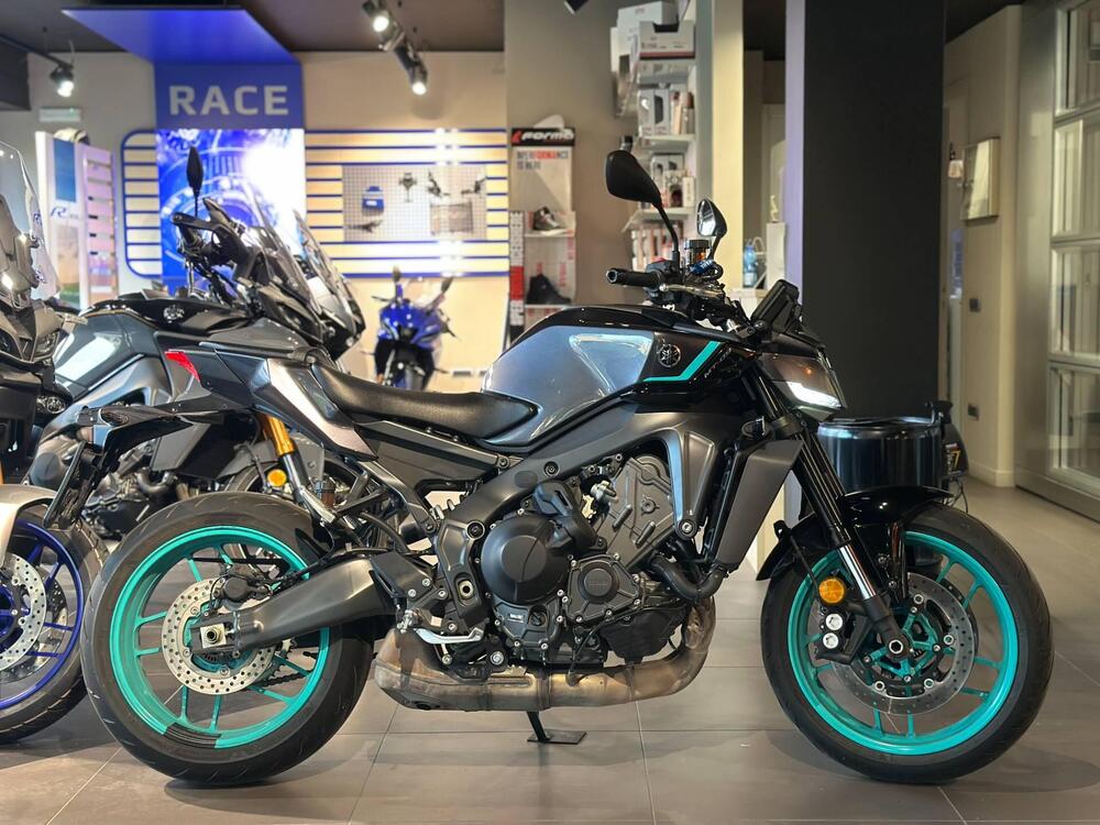 Yamaha MT-09 Y-AMT (2024 - 25)