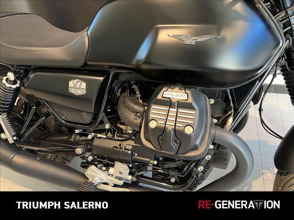 Moto Guzzi V7 Stone Centenario (2021 - 22) (5)