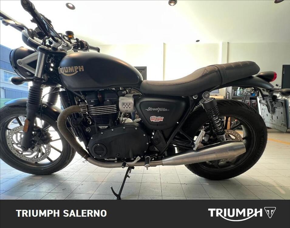 Triumph Street Twin 900 (2017 - 18) (4)