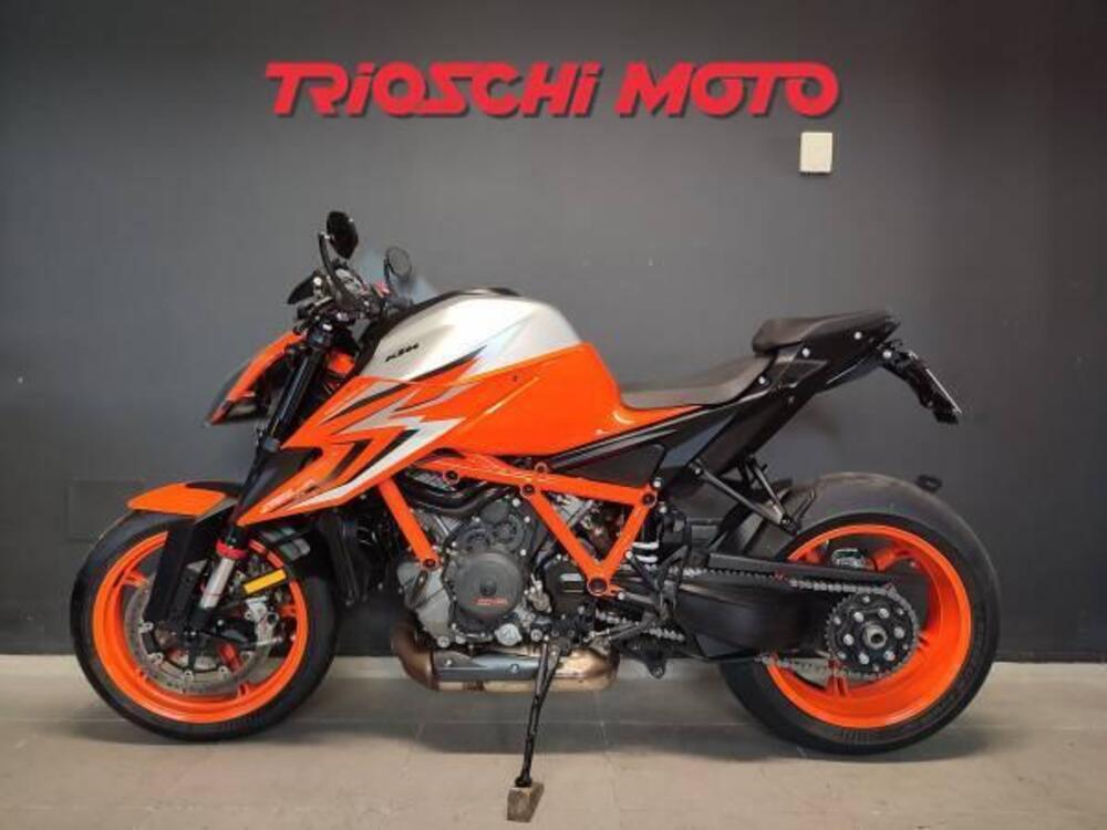 KTM 1290 Super Duke R (2022 - 23) (2)