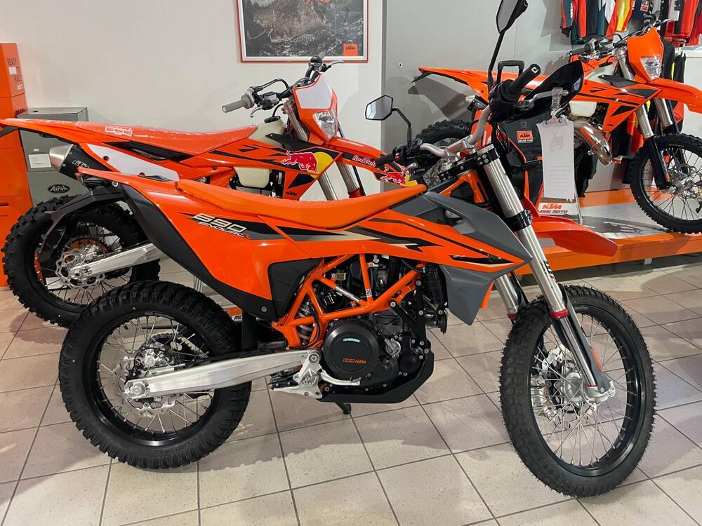 KTM 690 Enduro R (2022 - 24)