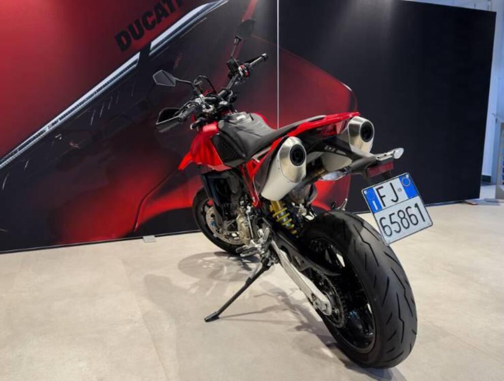 Ducati Hypermotard 698 Mono (2024) (5)