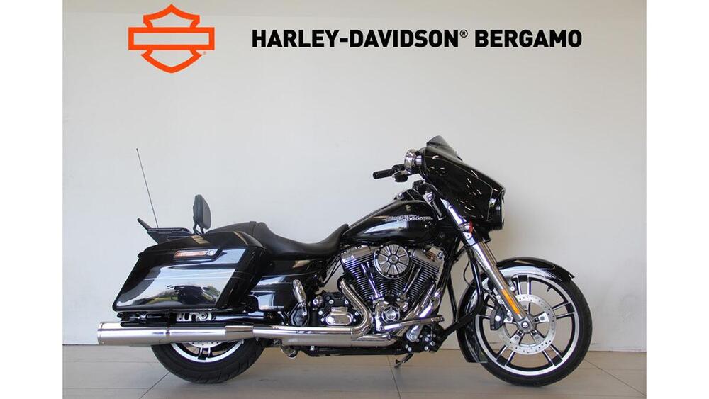 Harley-Davidson 1690 Street Glide Special (2014 - 16) - FLHX