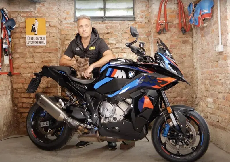 La videoscheda tecnica: BMW M1000 XR - Crossover o Superbike? [VIDEO]