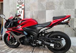 Honda CBR 600 RR (2007 - 08) usata