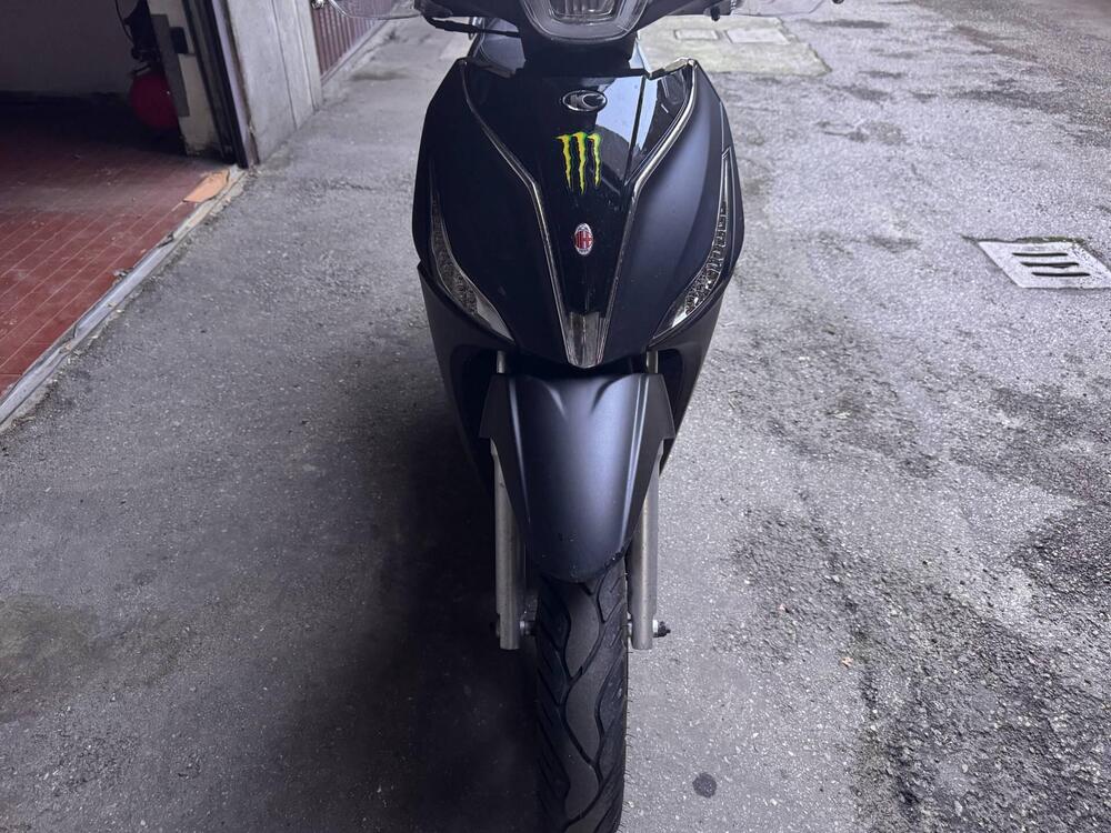 Kymco People 200i S (2021 - 24) (4)