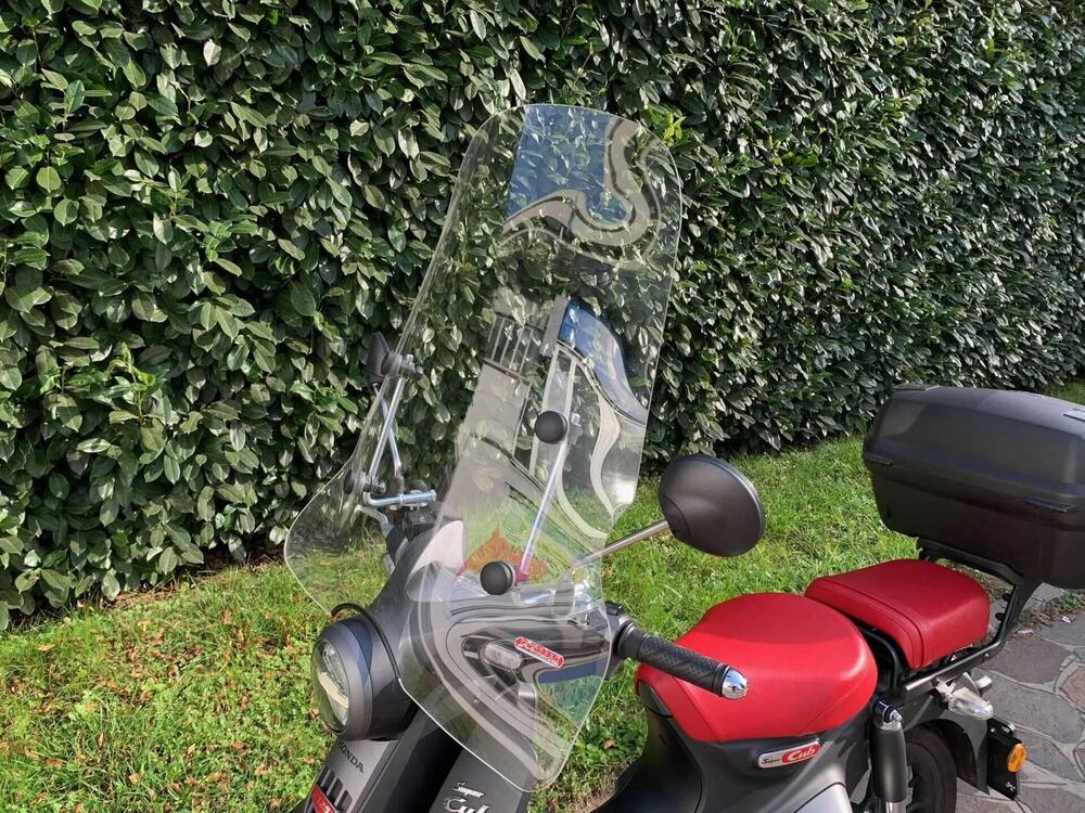 Honda Super Cub 125 (2022 - 24) (4)