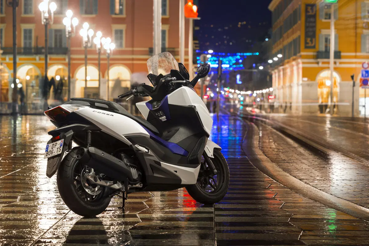 Honda Forza 125 (20)