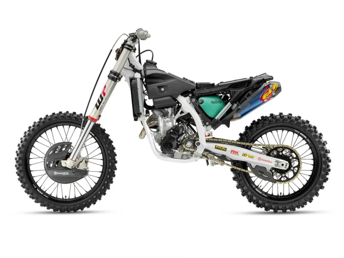 Husqvarna FC 250 Factory Edition 2025 (5)