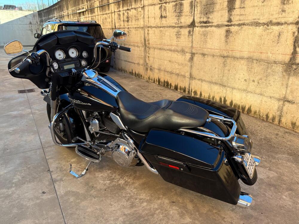 Harley-Davidson 1584 Street Glide (2008 - 10) - FLHX (5)