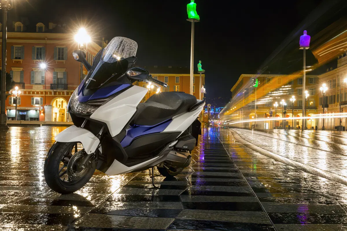 Honda Forza 125 (24)