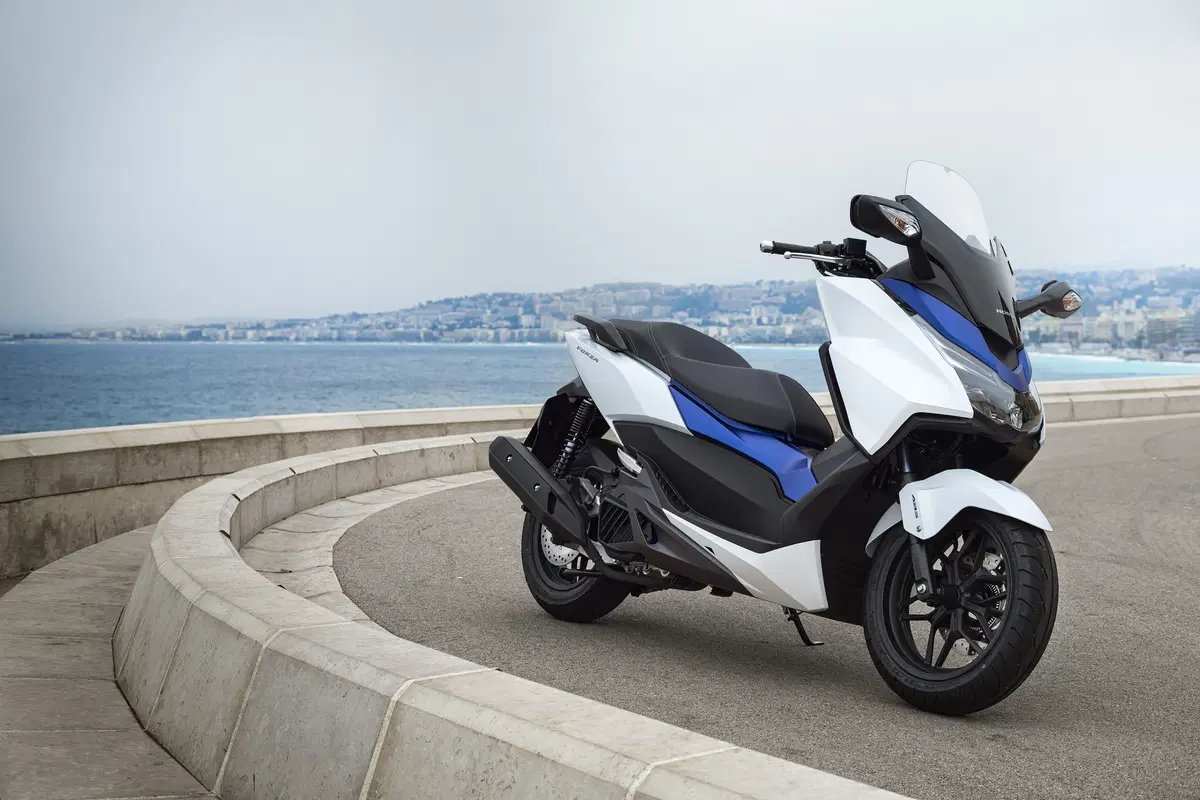 Honda Forza 125 (27)