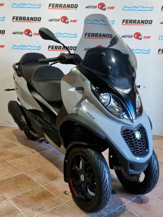 Piaggio Mp3 350 ie ABS (2020) (3)