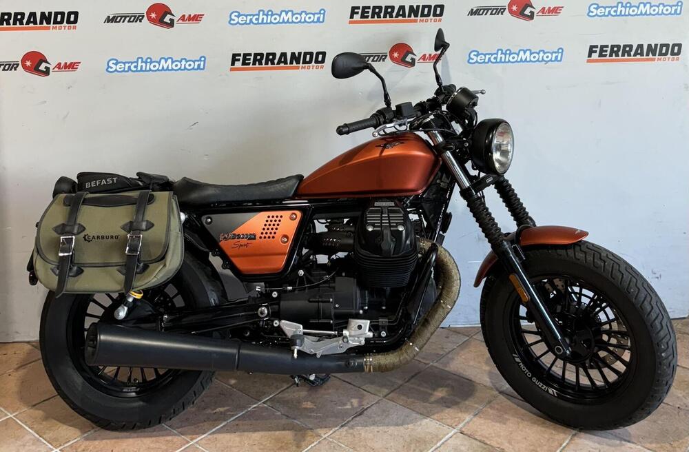 Moto Guzzi V9 Bobber Sport (2019 - 20)