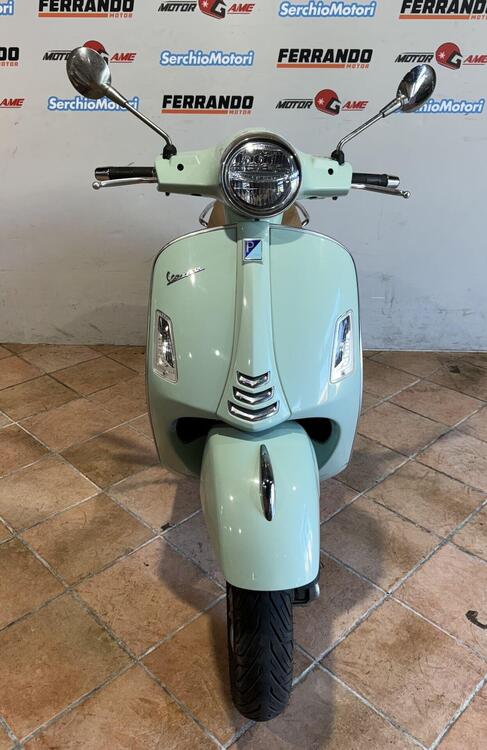 Vespa GTS 300 Hpe (2021 - 22) (4)