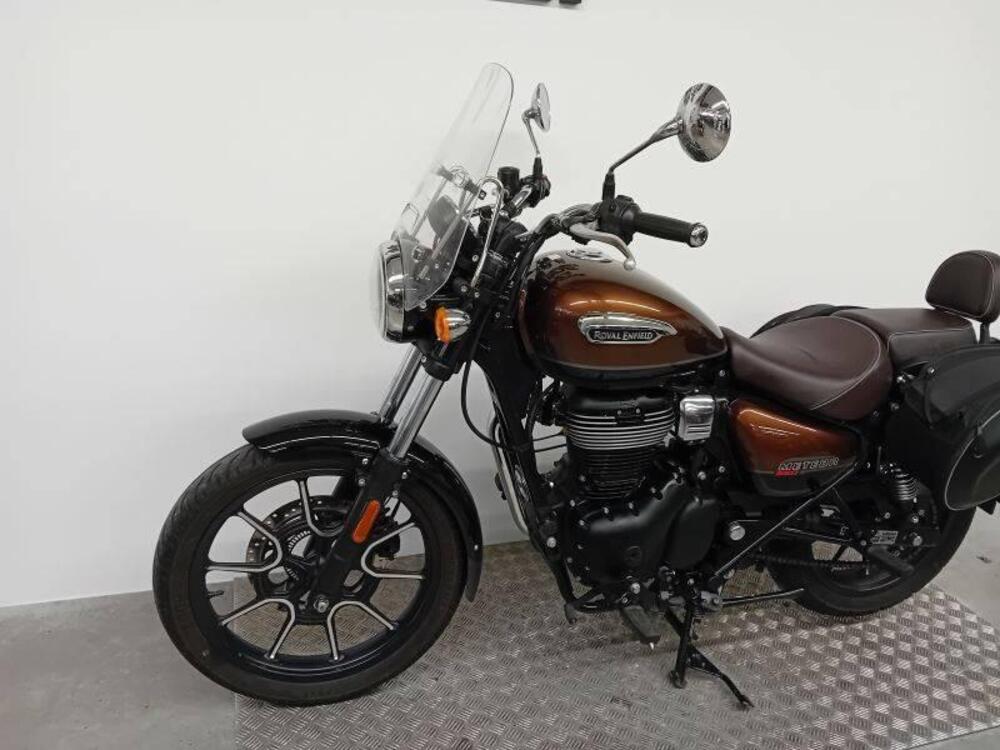 Royal Enfield Meteor 350 Supernova (2021 - 24) (4)