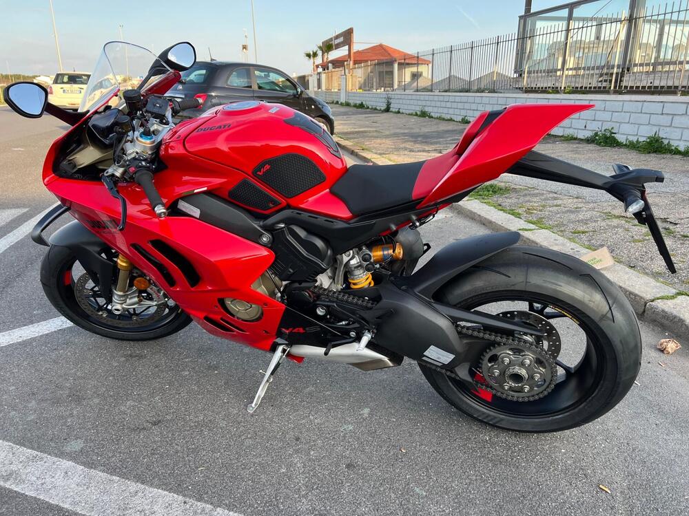 Ducati Panigale V4 S (2022 - 24) (5)