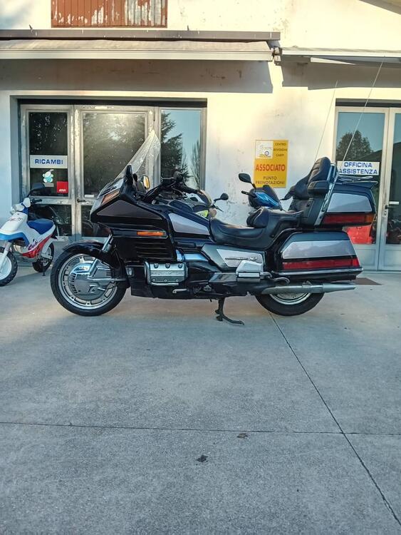 Honda GL 1500 SE Gold Wing (1991 - 02) (5)