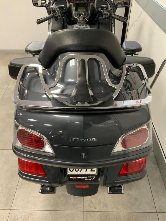 Honda GL 1800 Gold Wing (2007 - 11) (2)