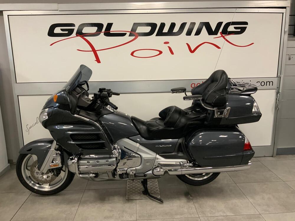 Honda GL 1800 Gold Wing (2007 - 11) (3)