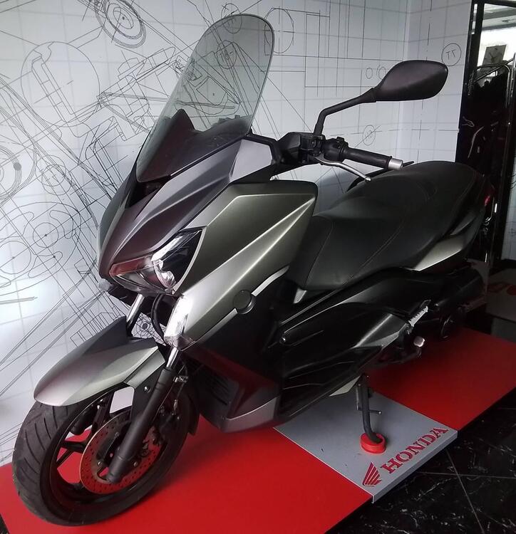 Yamaha X-Max 250 (2014 - 16) (5)