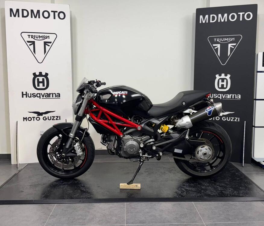 Ducati Monster 796 (2010 - 13) (3)