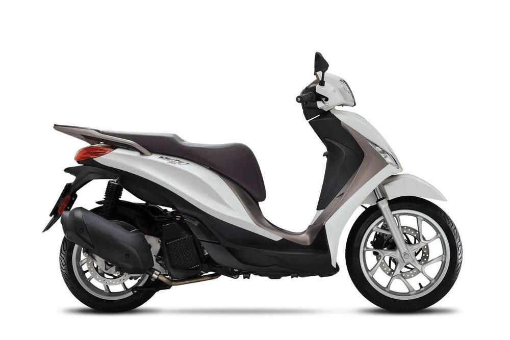 Piaggio Medley 125 ABS (2021 - 24) (2)