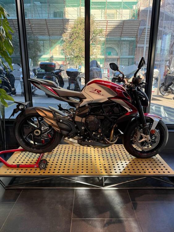 MV Agusta Brutale 800 RR (2021 - 24)