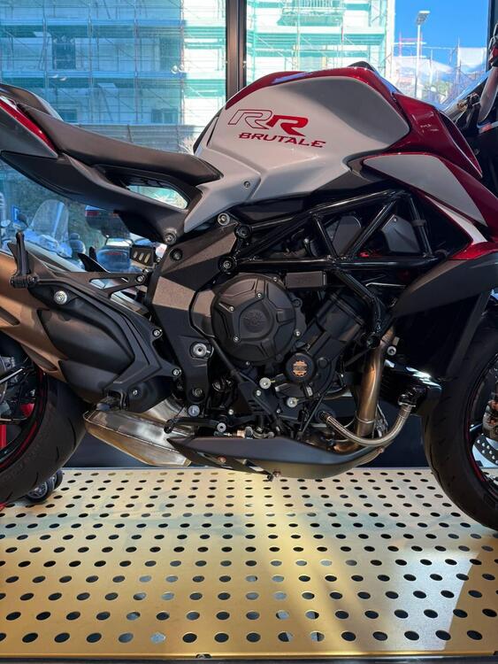 MV Agusta Brutale 800 RR (2021 - 24) (3)