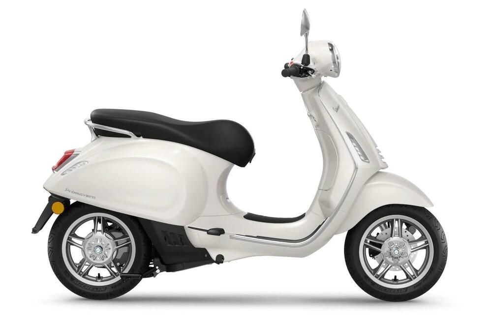 Vespa Primavera Elettrica 45 (2024)