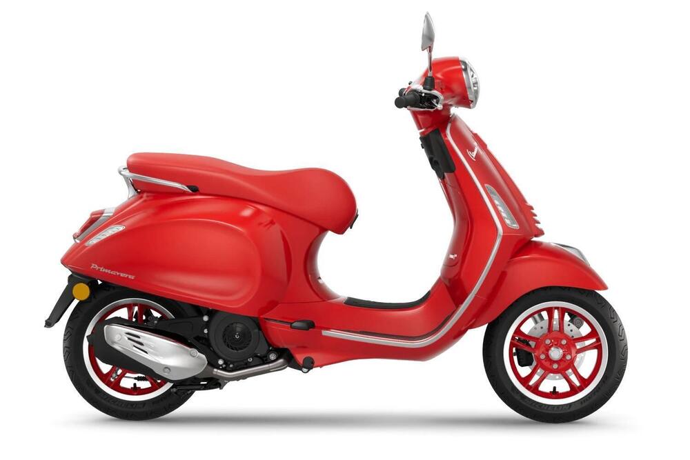 Vespa Primavera 50 RED (2023 - 24)