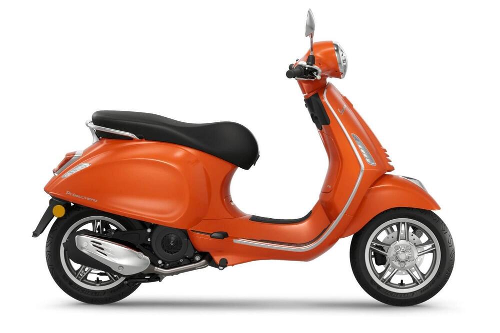 Vespa Primavera 125 (2024) (3)