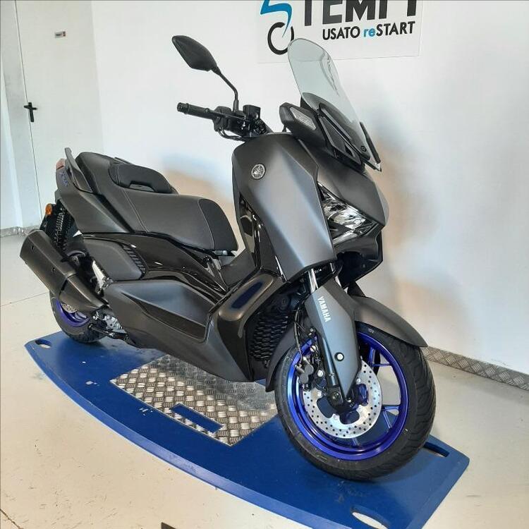 Yamaha X-Max 300 (2021 - 24) (2)