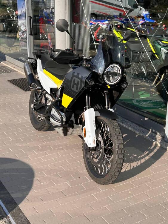 Husqvarna Norden 901 (2022 - 25) (3)