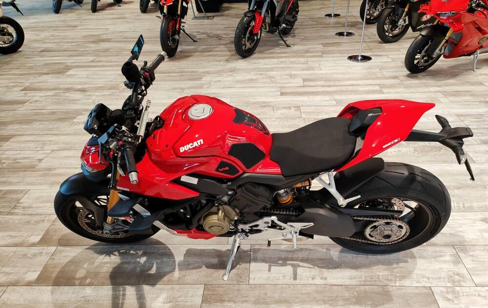 Ducati Streetfighter V4 1100 S (2021 - 22) (3)